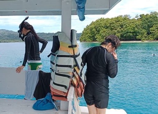 Ujung Kulon Tour